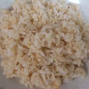 簡単⭐シンプルなチャーハン(炒飯)